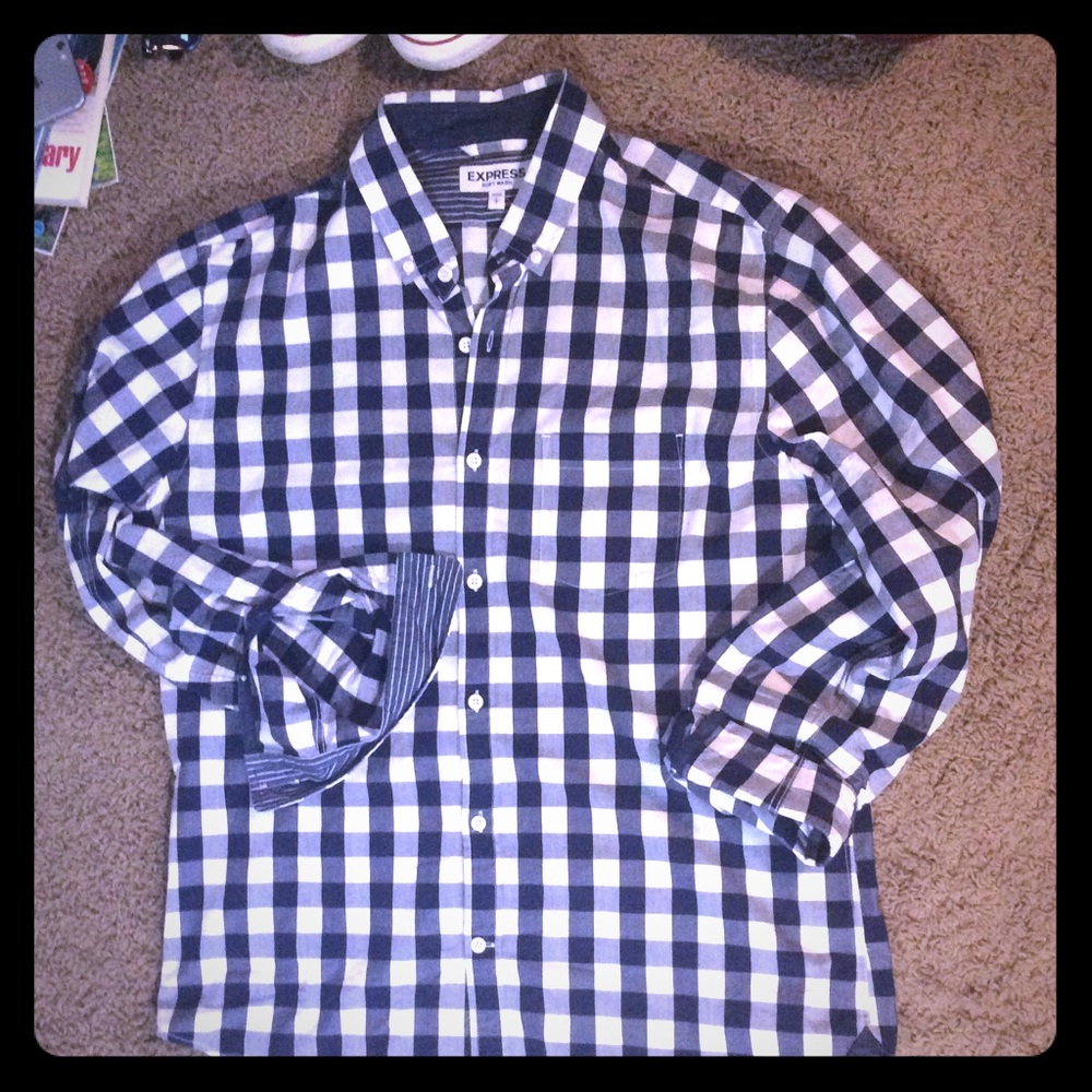 Express button up